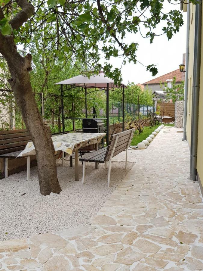 Pavlo Apartments Zadar Dış mekan fotoğraf